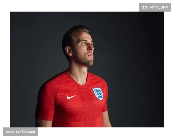 如何准确查询英格兰球员哈里凯恩首次入选国家队的具体时间与相关资料